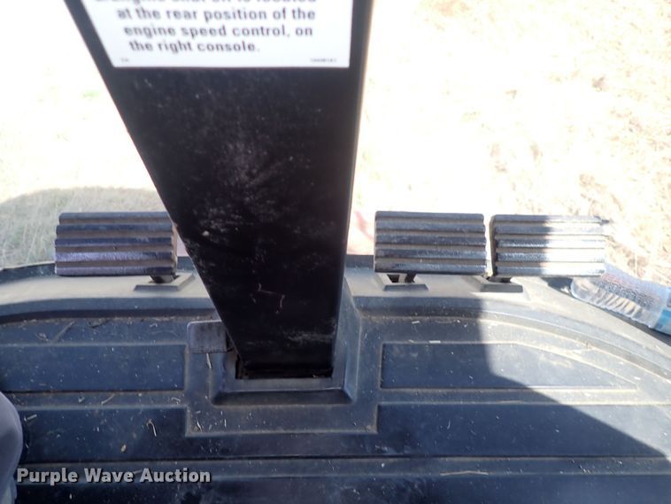 image for item DF5001 1996 Case IH 2188  combine