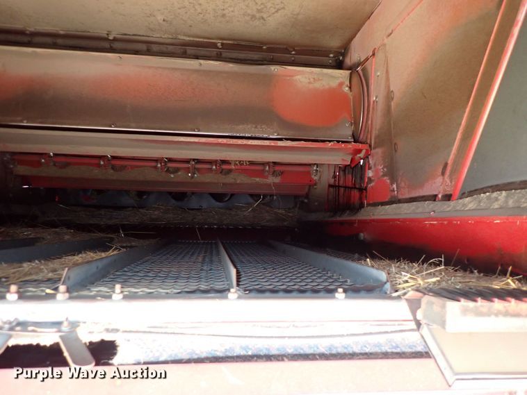 image for item DF5001 1996 Case IH 2188  combine