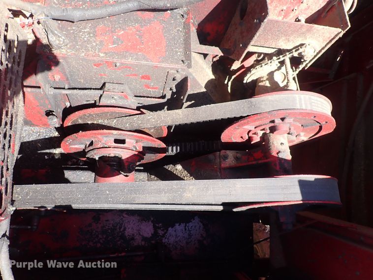 image for item DF5001 1996 Case IH 2188  combine