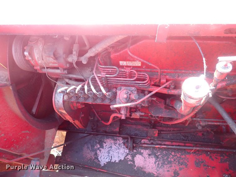 image for item DF5001 1996 Case IH 2188  combine
