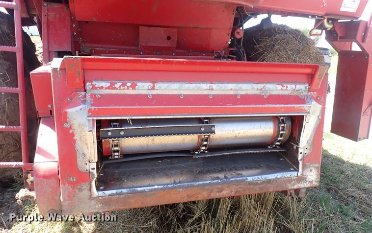 image for item DF5001 1996 Case IH 2188  combine