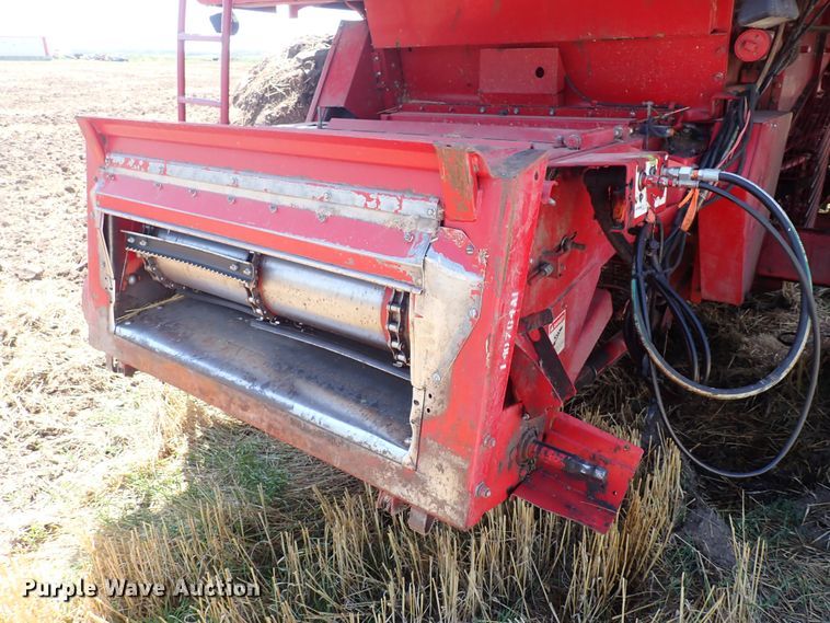 image for item DF5001 1996 Case IH 2188  combine