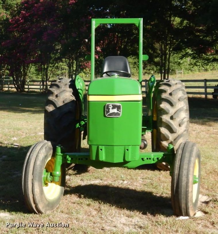 image for item DK0362 1978 John Deere 2440  tractor