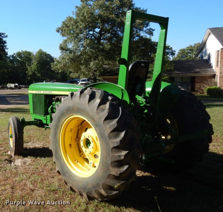 image for item DK0362 1978 John Deere 2440  tractor