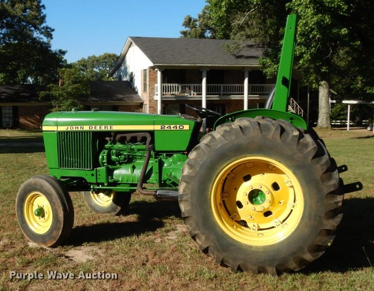 image for item DK0362 1978 John Deere 2440  tractor