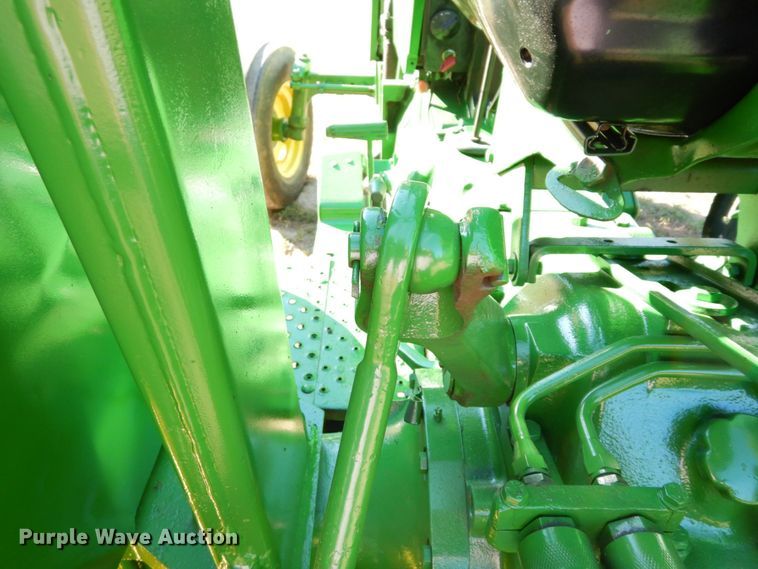 image for item DK0362 1978 John Deere 2440  tractor