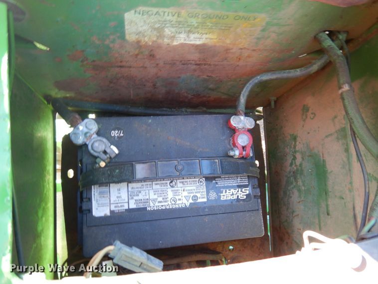 image for item DK0362 1978 John Deere 2440  tractor