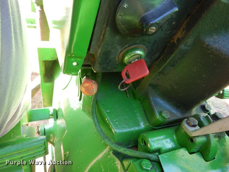 image for item DK0362 1978 John Deere 2440  tractor