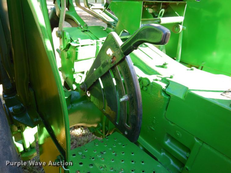 image for item DK0362 1978 John Deere 2440  tractor