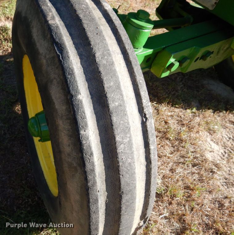 image for item DK0362 1978 John Deere 2440  tractor