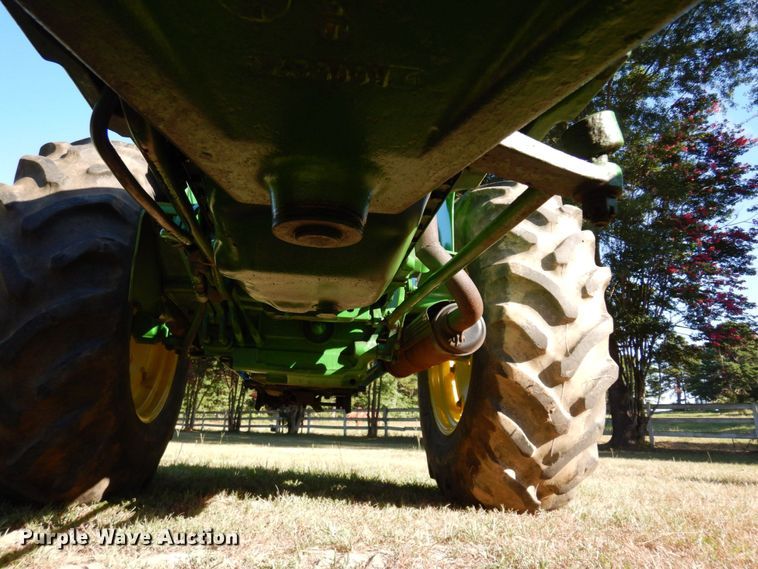 image for item DK0362 1978 John Deere 2440  tractor