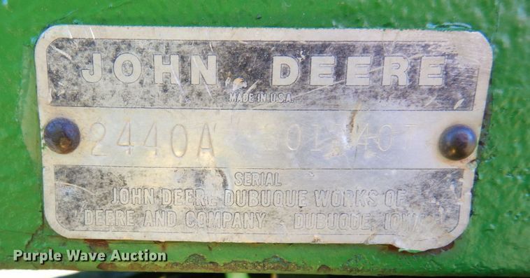 image for item DK0362 1978 John Deere 2440  tractor