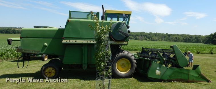 image for item DK2012 1975 John Deere 4400  combine