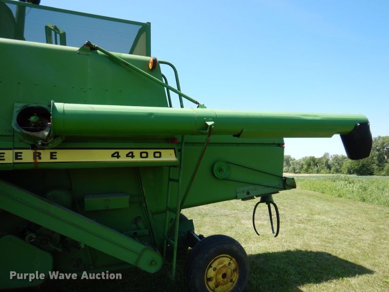 image for item DK2012 1975 John Deere 4400  combine