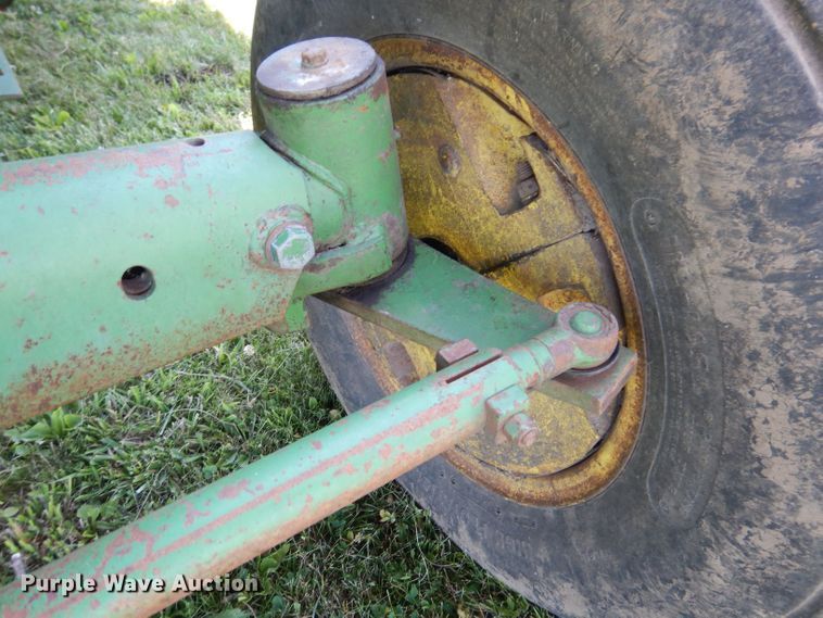 image for item DK2012 1975 John Deere 4400  combine