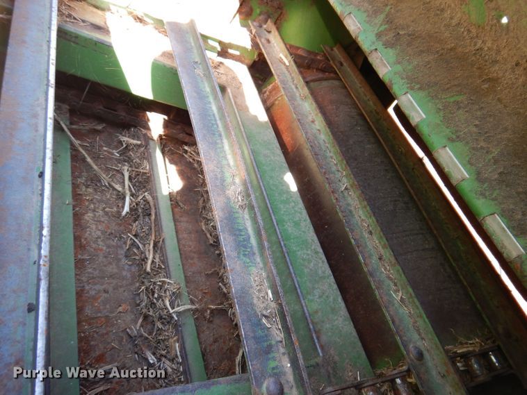 image for item DK2014 1970 John Deere 3300  combine