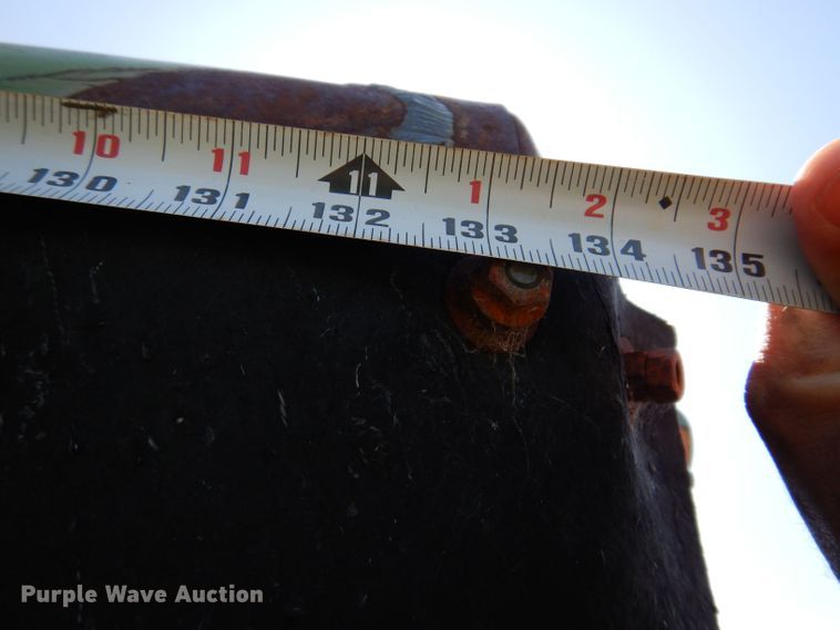 image for item DK2014 1970 John Deere 3300  combine