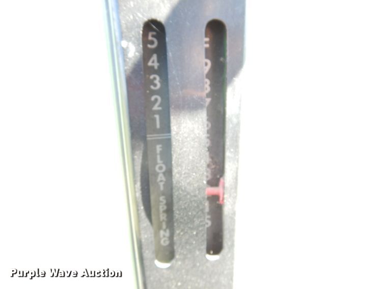 image for item DK2014 1970 John Deere 3300  combine