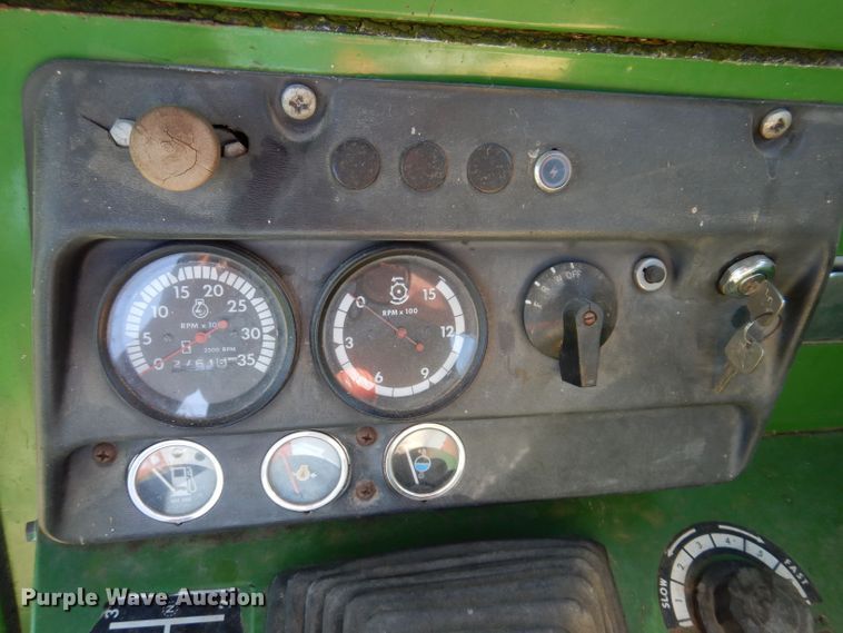 image for item DK2014 1970 John Deere 3300  combine