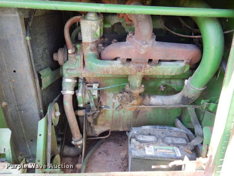 image for item DK2014 1970 John Deere 3300  combine
