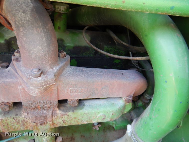 image for item DK2014 1970 John Deere 3300  combine