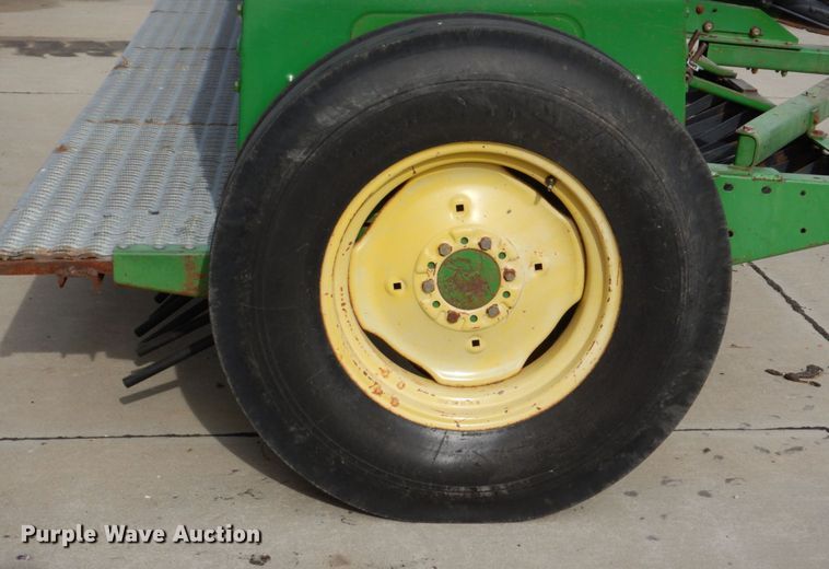 image for item DM2306 John Deere 450  grain drill