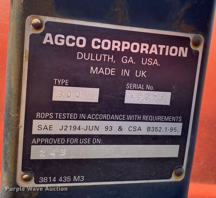 image for item DM4224 Massey Ferguson 243  MFWD tractor