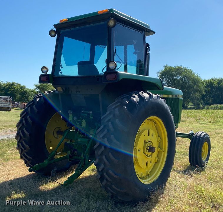 image for item DM4242 1985 John Deere 4050  tractor