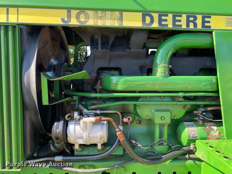 image for item DM4242 1985 John Deere 4050  tractor