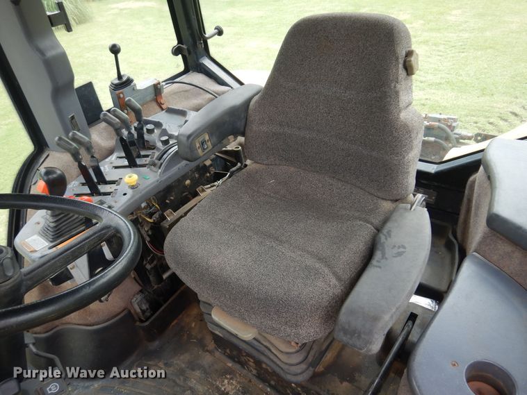 image for item DN0416 1995 Caterpillar Challenger 35  tractor