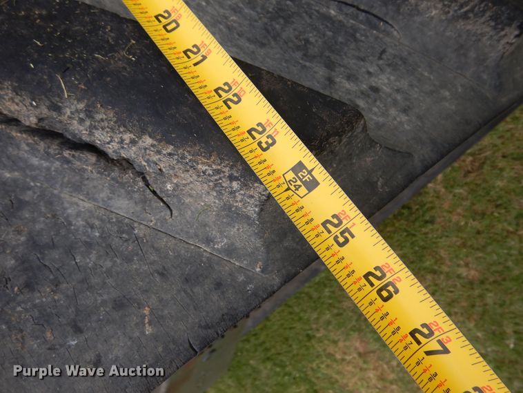 image for item DN0416 1995 Caterpillar Challenger 35  tractor