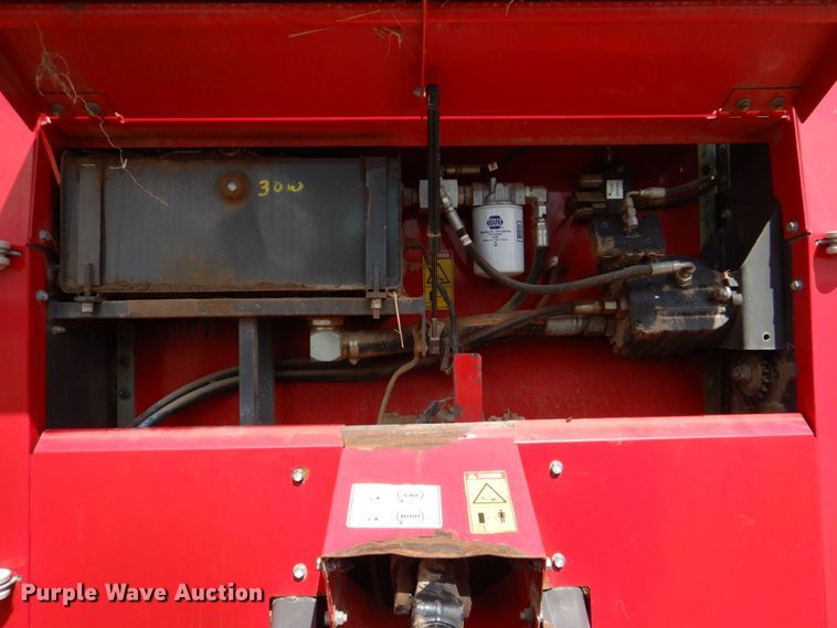 image for item DP4050 2016 Massey Ferguson 2946A  round baler