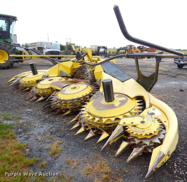 image for item DP4345 John Deere 770  rotary forage head