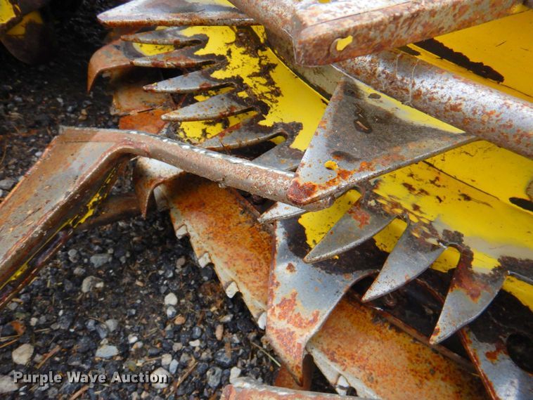 image for item DP4345 John Deere 770  rotary forage head