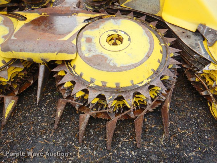 image for item DP4345 John Deere 770  rotary forage head