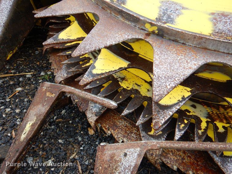 image for item DP4345 John Deere 770  rotary forage head