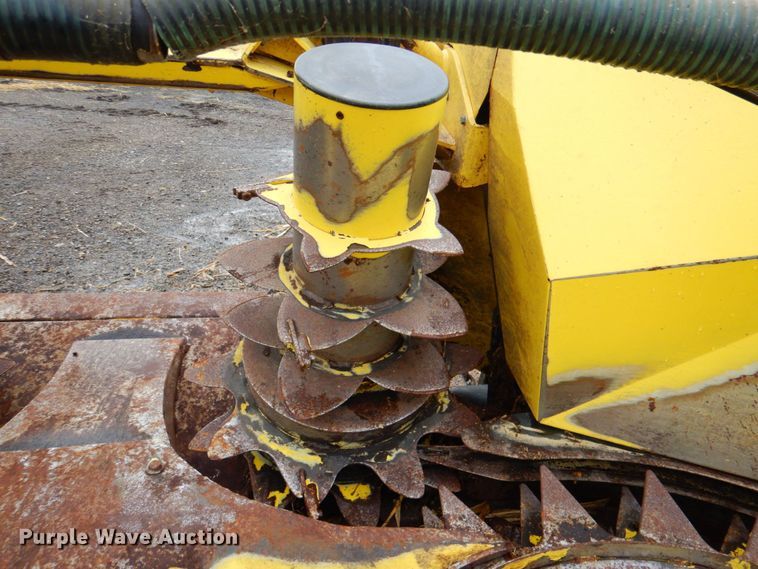 image for item DP4345 John Deere 770  rotary forage head