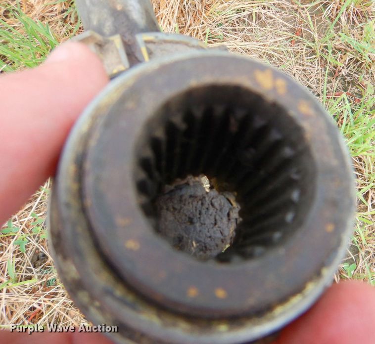 image for item DP4349 Parker 510  grain cart