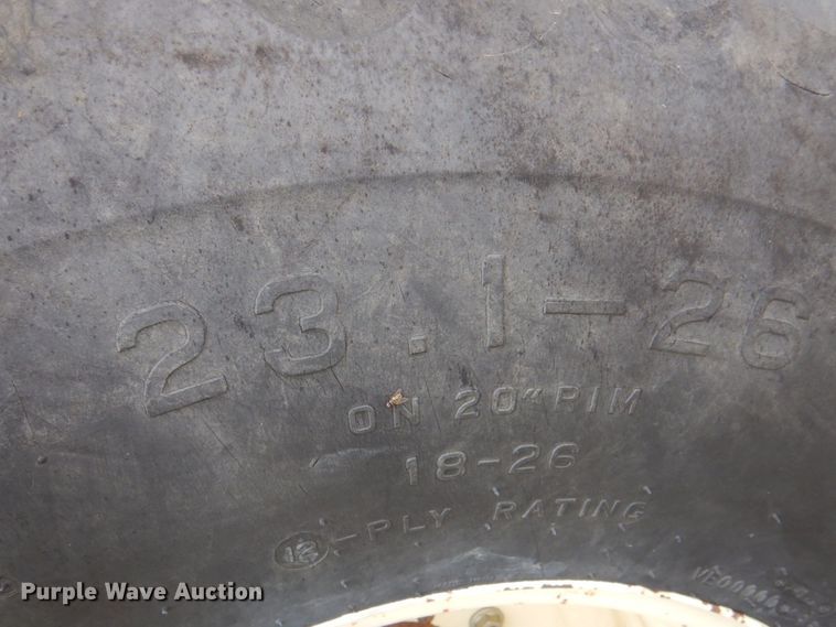 image for item DP4349 Parker 510  grain cart