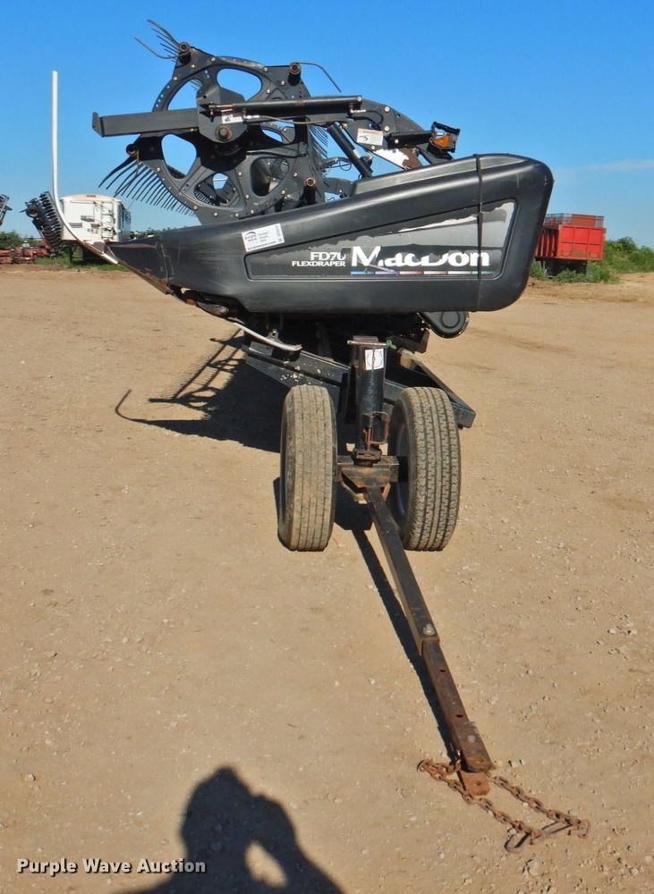 image for item DP4370 2010 MacDon FD70  flex draper head