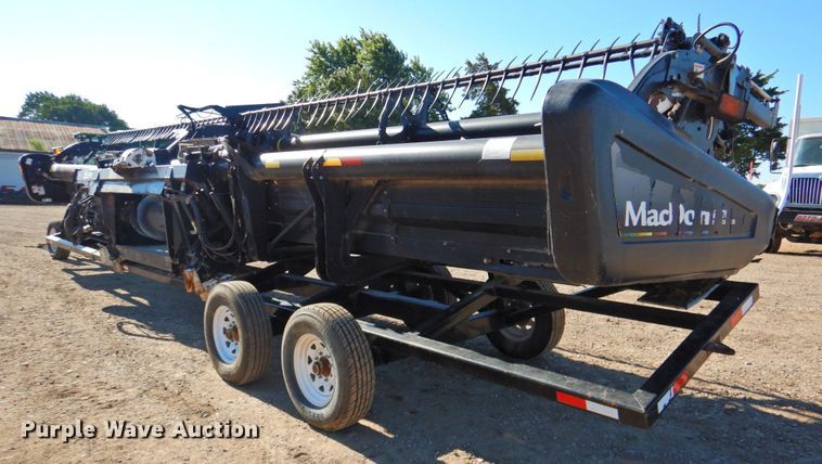 image for item DP4370 2010 MacDon FD70  flex draper head