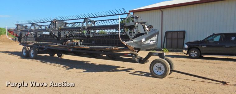 image for item DP4370 2010 MacDon FD70  flex draper head