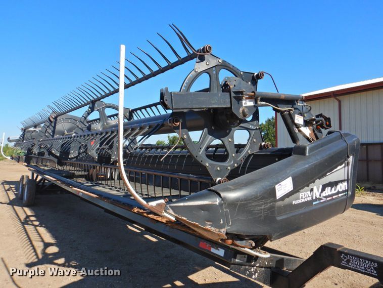 image for item DP4370 2010 MacDon FD70  flex draper head