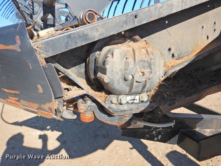 image for item DP4370 2010 MacDon FD70  flex draper head