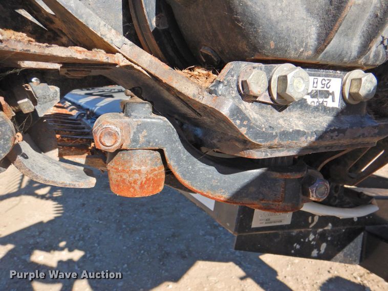 image for item DP4370 2010 MacDon FD70  flex draper head