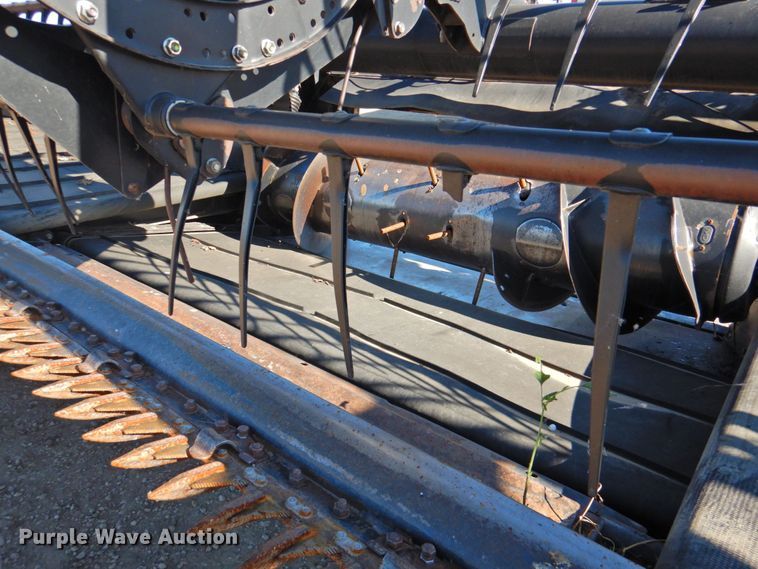 image for item DP4370 2010 MacDon FD70  flex draper head