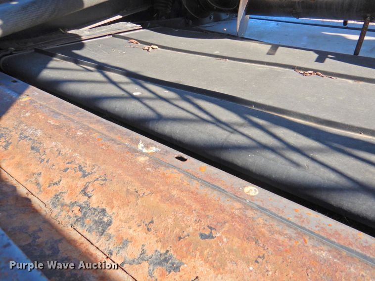 image for item DP4370 2010 MacDon FD70  flex draper head