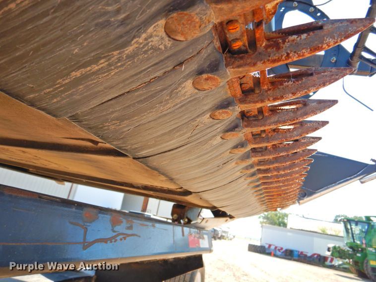 image for item DP4370 2010 MacDon FD70  flex draper head