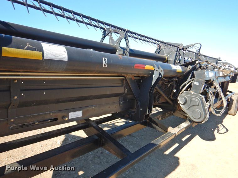 image for item DP4370 2010 MacDon FD70  flex draper head