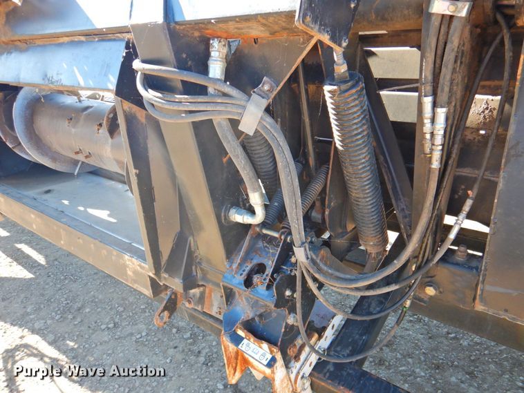 image for item DP4370 2010 MacDon FD70  flex draper head